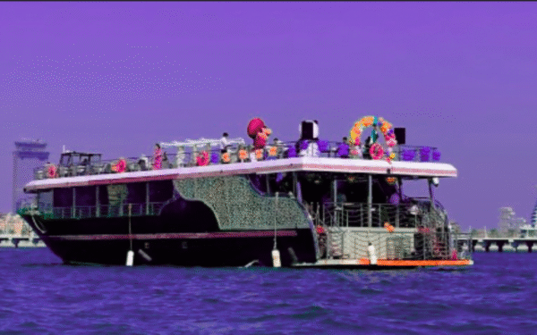 VIP Black Yacht