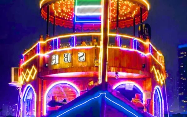 Sunset Dhow Cruise Al Seef Deal Eid – Scenic Buffet Dinner & Tanoura Show - Image 2