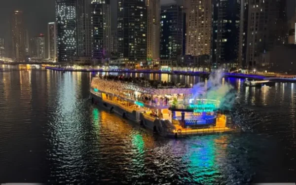 Lotus Mega Yacht marina Deal in Dubai - Premium Packages - Image 7