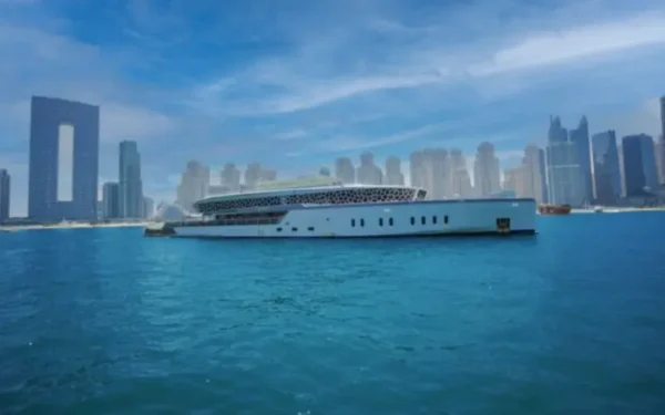 Lotus Mega Yacht marina Deal in Dubai - Premium Packages - Image 4