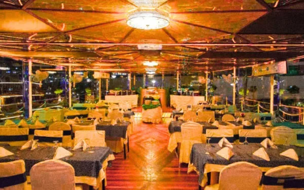 Best Wooden Glass Cruise Marina Deal in Dubai - Image 3
