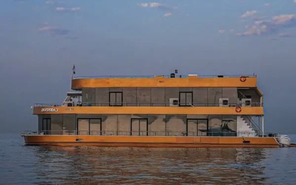 Golden Security Dubai ensuring safety during Golden Glass Cruise Marina NYE event
