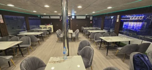 Business Class Canal Cruise Dubai Deal Offer - Image 5