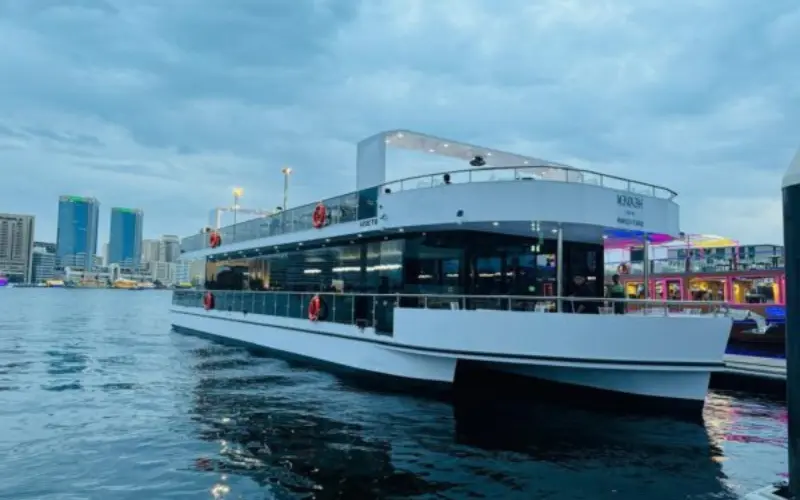premium luxury marina cruise deal in Dubai